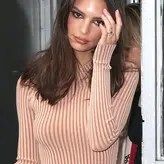 Emily Ratajkowski голая #5931