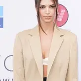Emily Ratajkowski голая #6520