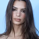 Emily Ratajkowski голая #7021