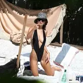 Emily Ratajkowski голая #7430