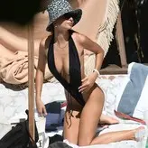 Emily Ratajkowski голая #7458