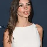 Emily Ratajkowski голая #7690
