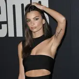 Emily Ratajkowski голая #7913