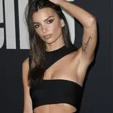Emily Ratajkowski голая #7922