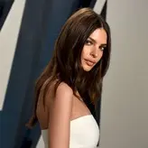 Emily Ratajkowski голая #8062