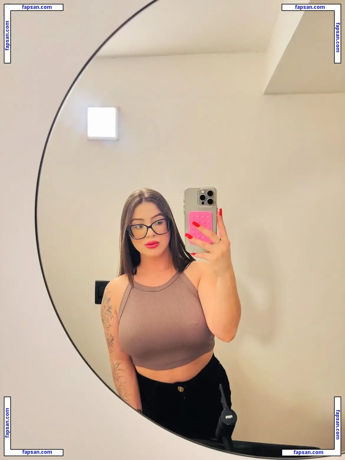 Emily Santos nude photo #0004 from OnlyFans