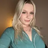 emily.schwarz голая #0011