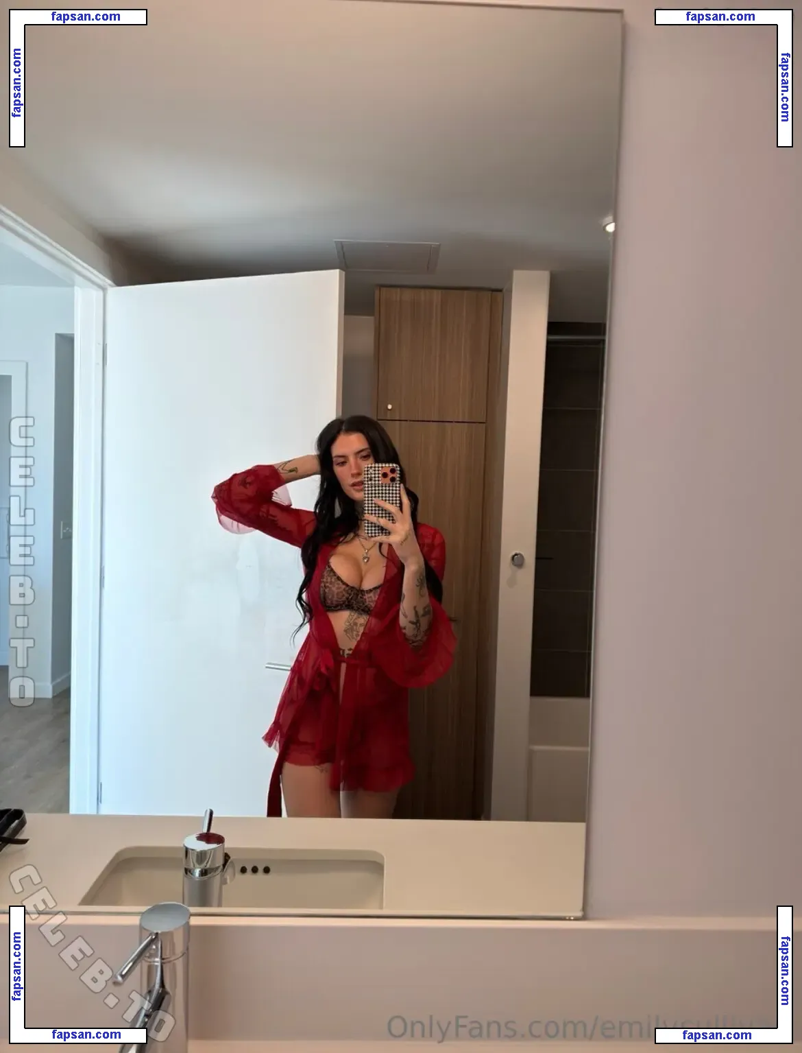 Emily Sullivan nude photo #0003 from OnlyFans