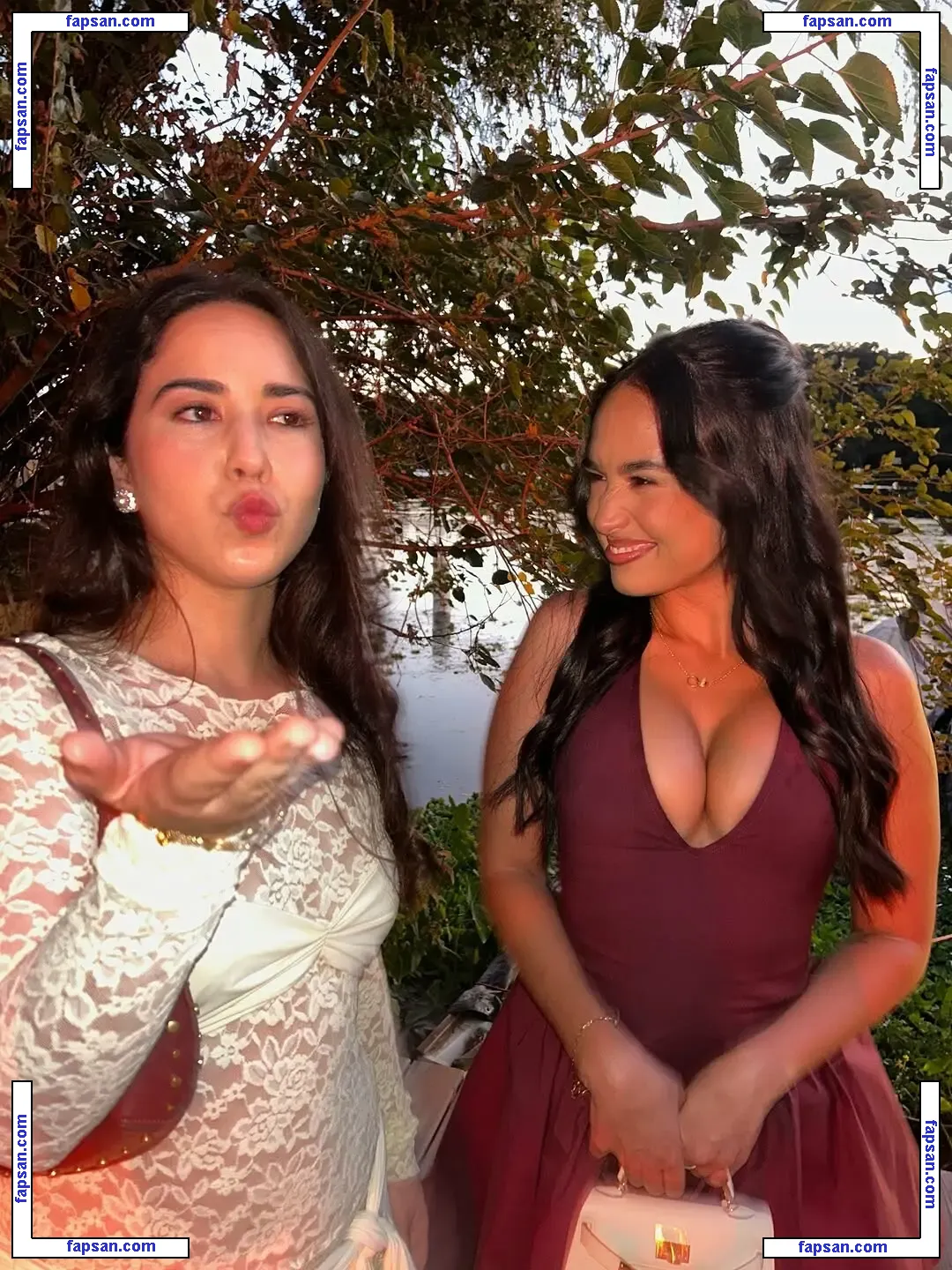 Emily Tosta голая фото #0233 с Онлифанс