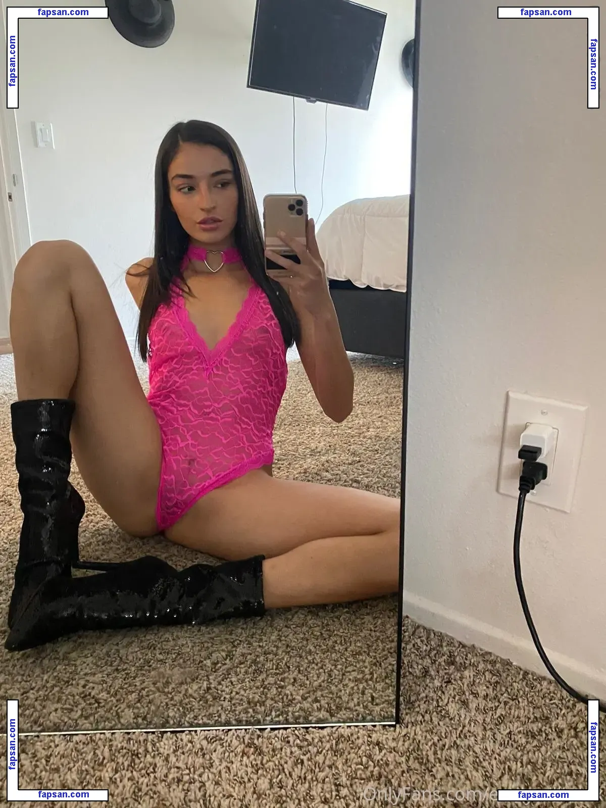 Emily Willis nude photo #0152 from OnlyFans