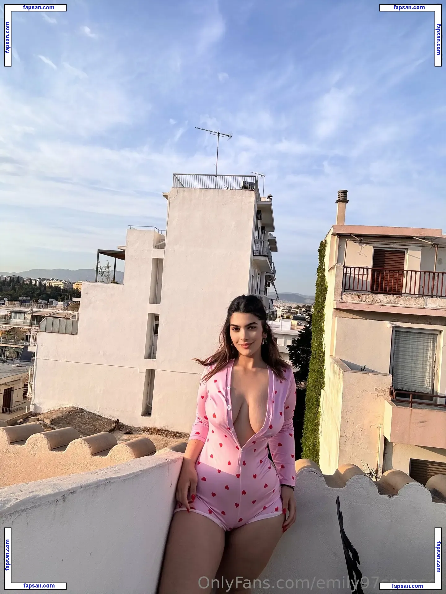 emily97sponsor nude photo #0006 from OnlyFans
