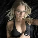 emilytokes nude #0003