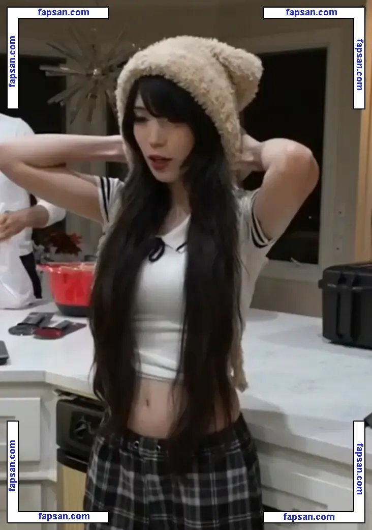 Emiru nude photo #0193 from OnlyFans