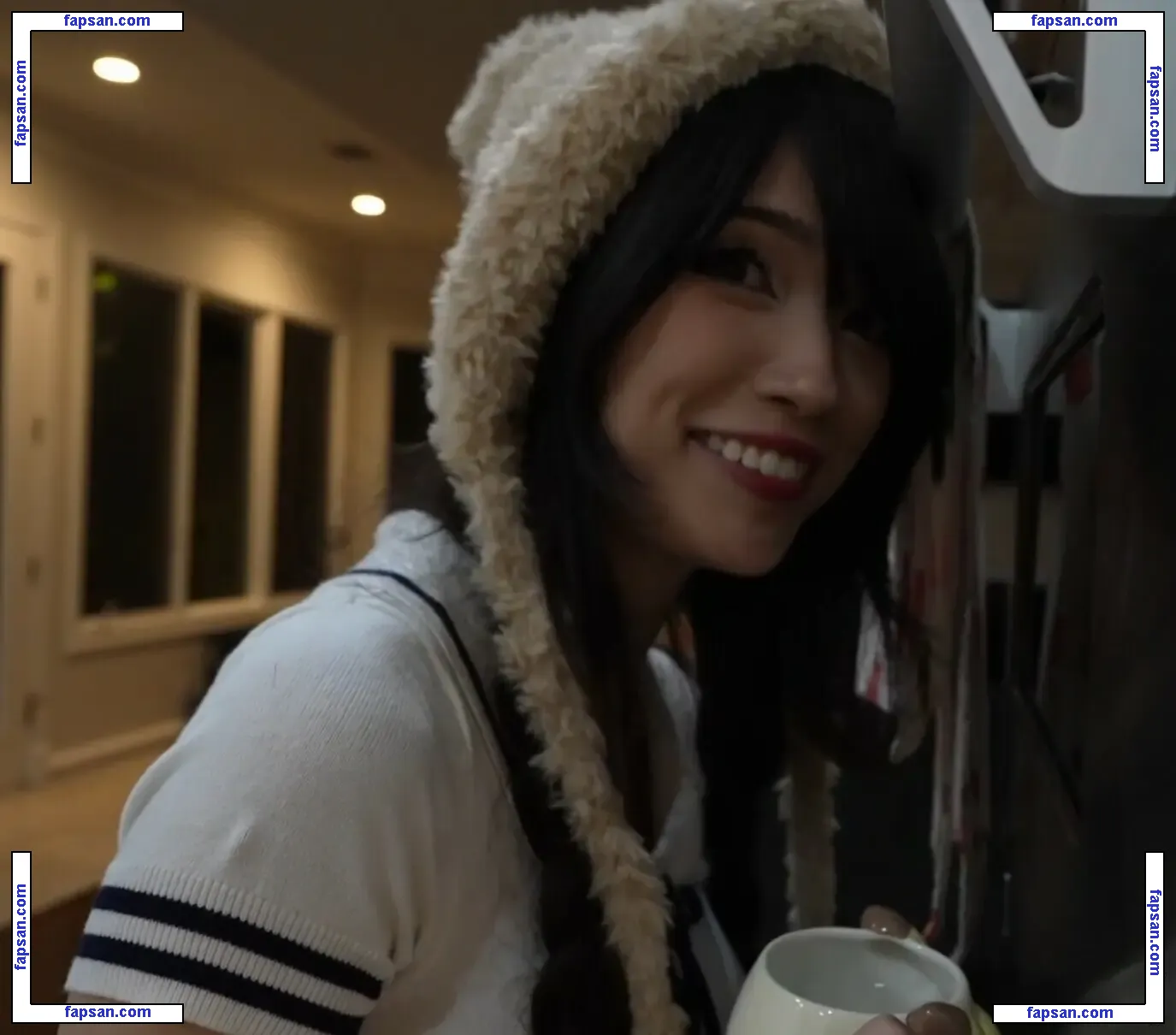 Emiru nude photo #0202 from OnlyFans