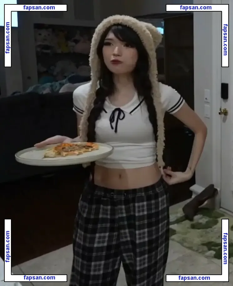 Emiru nude photo #0206 from OnlyFans