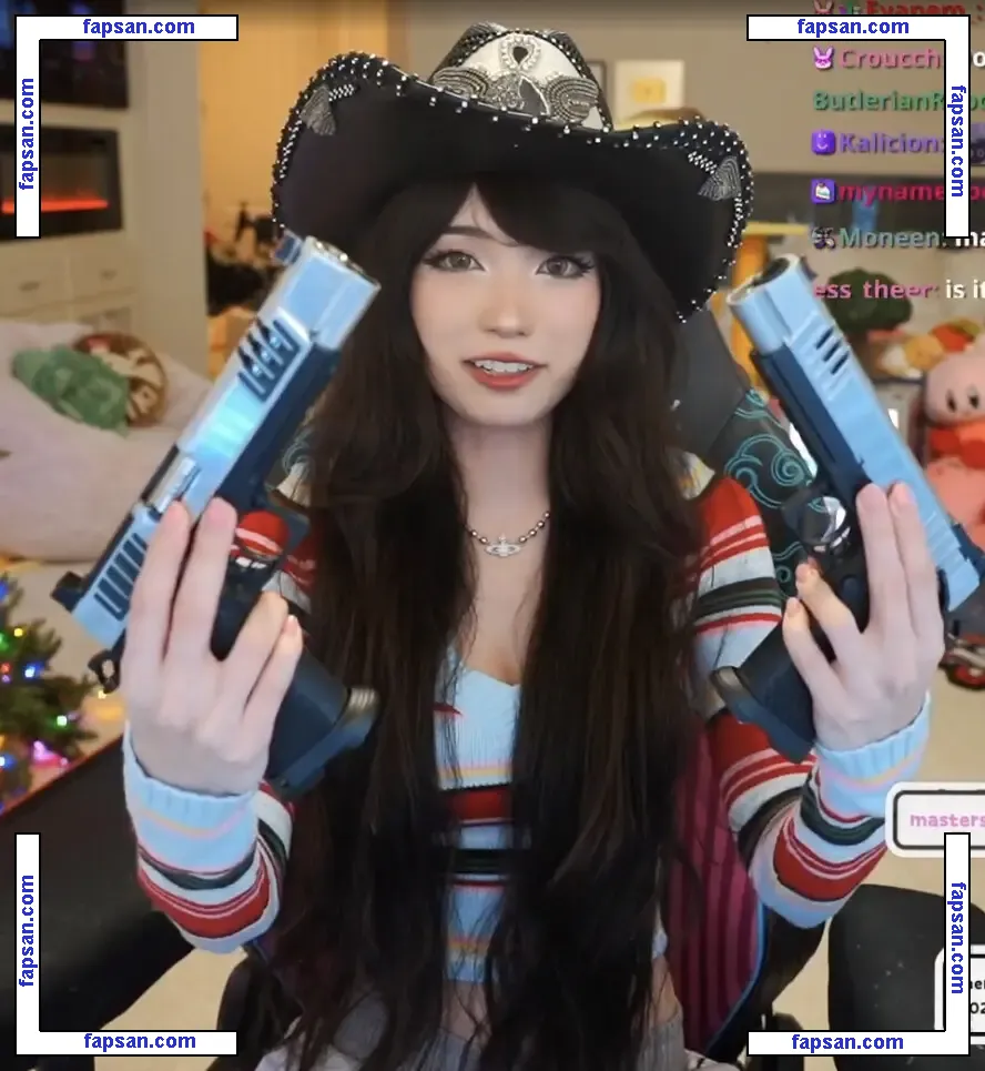 Emiru голая фото #0213 с Онлифанс