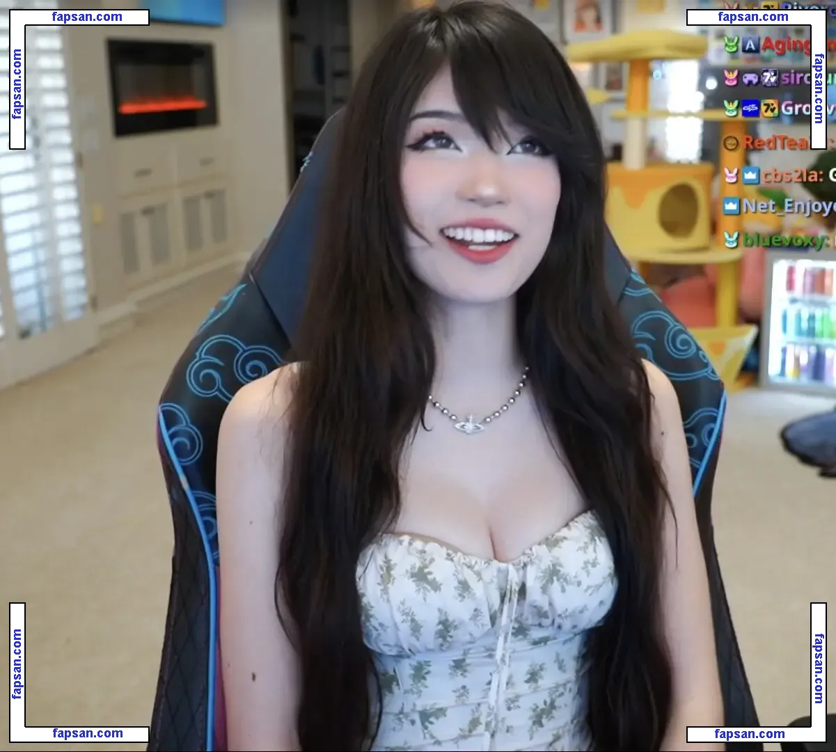 Emiru голая фото #0241 с Онлифанс