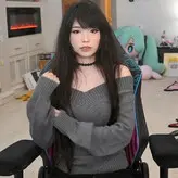 Emiru nude #0127