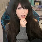 Emiru nude #0137