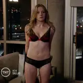 Emma Bell голая #0003