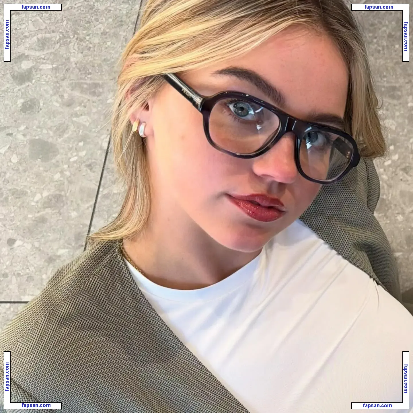 Emma Brooks nude photo #1263 from OnlyFans