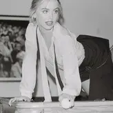 Emma Brooks голая #1239