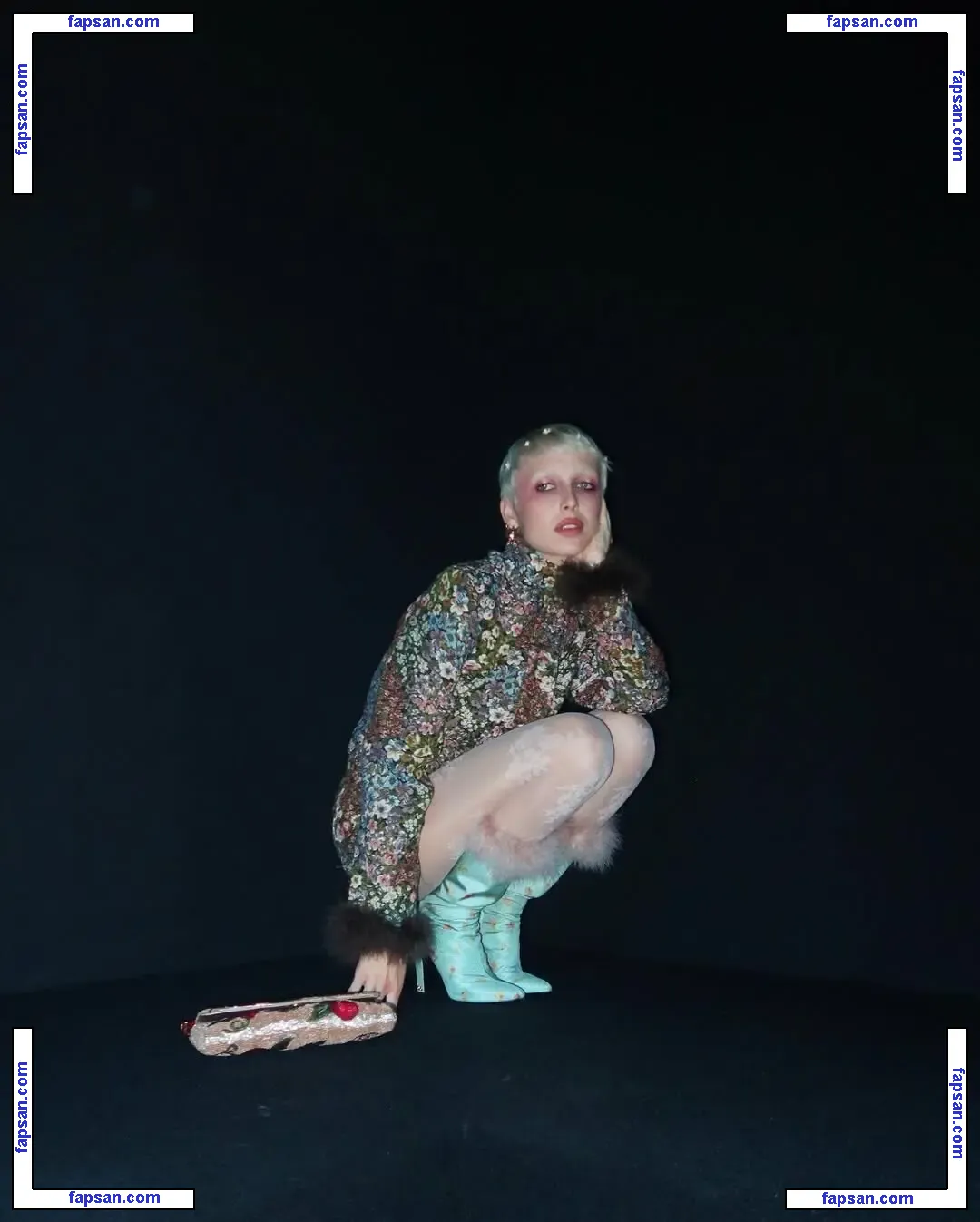 Emma Chamberlain nude photo #0329 from OnlyFans