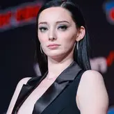 Emma Dumont nude #0001