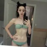 Emma Dumont nude #0128