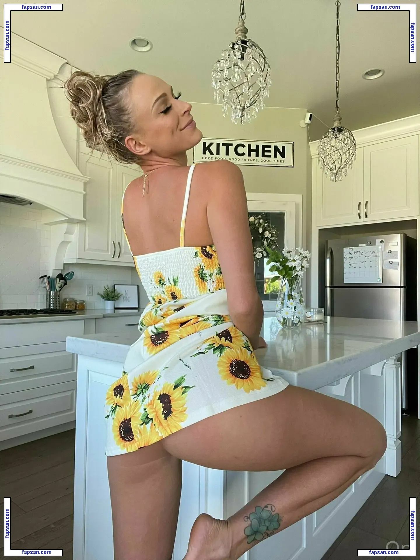 Emma Hix nude photo #0262 from OnlyFans
