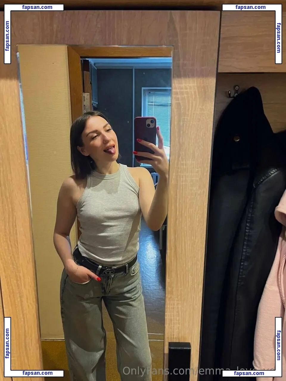 emma_love_you nude photo #0002 from OnlyFans