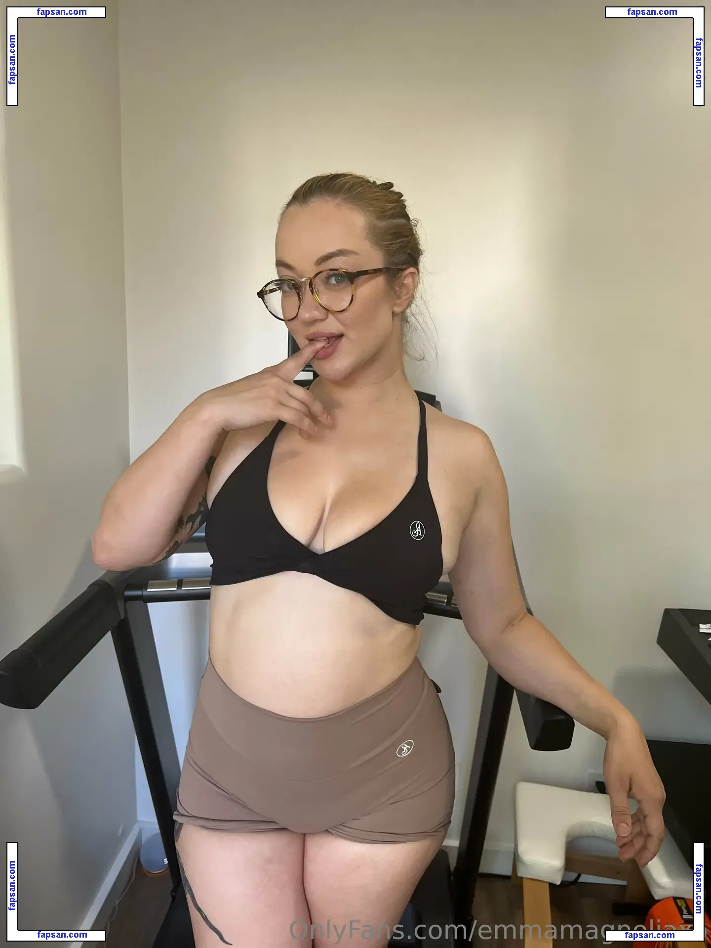 Emma Magnolia nude photo #0037 from OnlyFans