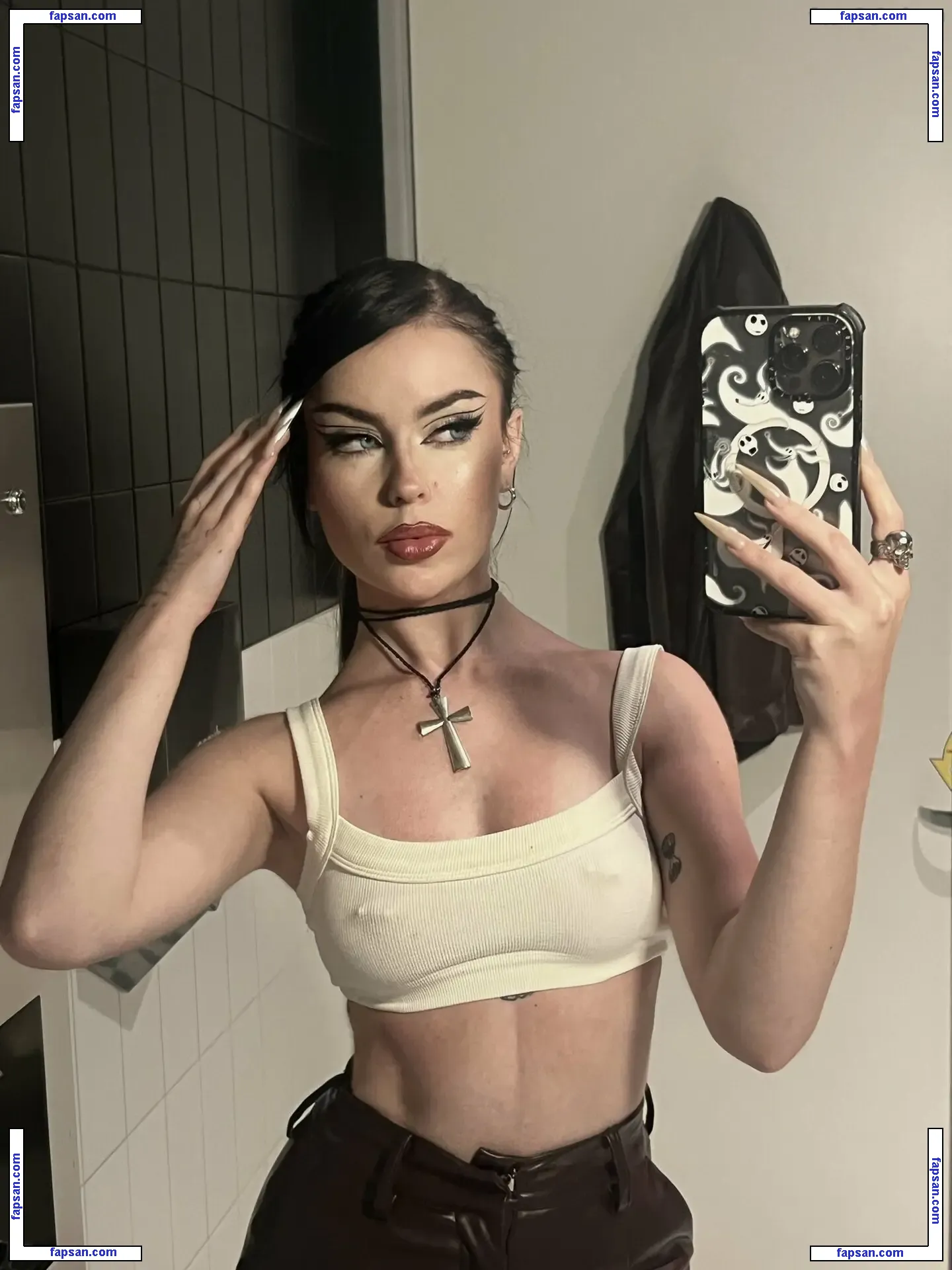 Emma Norton nude photo #0004 from OnlyFans