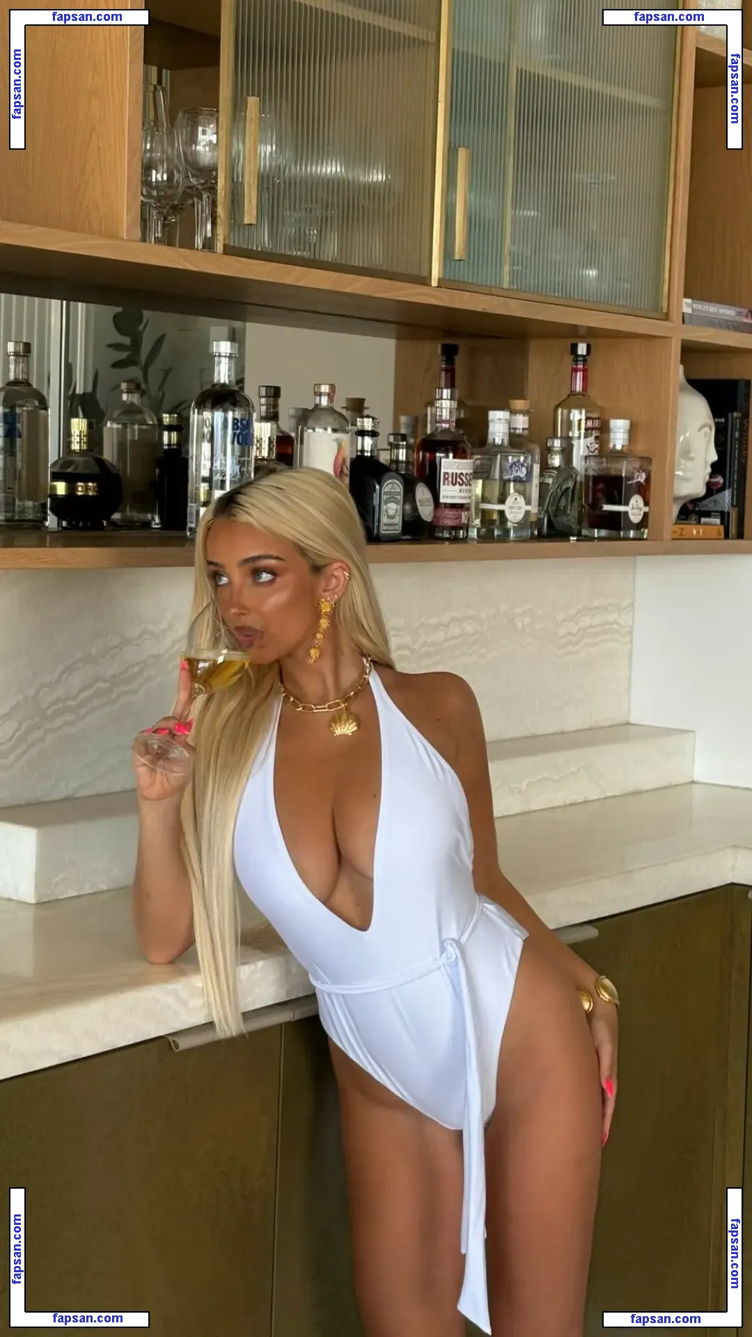 Emma Pillemer nude photo #0076 from OnlyFans