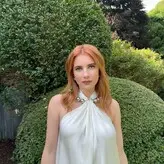 Emma Roberts nude #1593