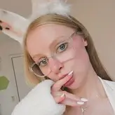Emma Sky голая #0071