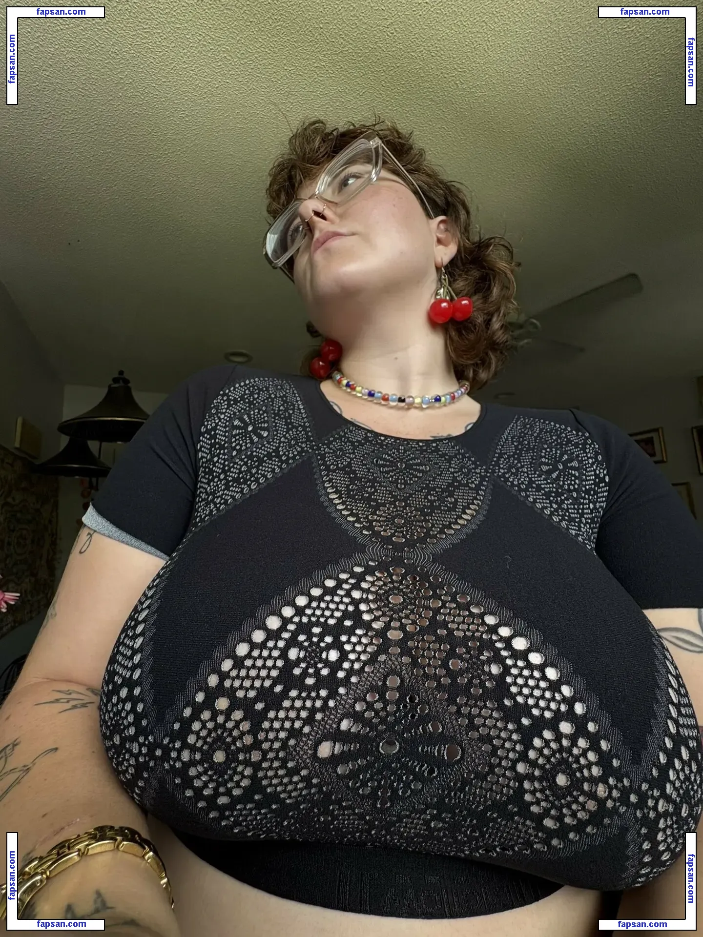 Emmalovescherries nude photo #0002 from OnlyFans