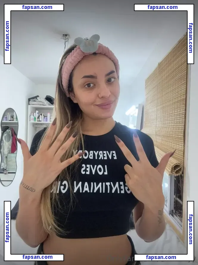 emmalryy nude photo #0047 from OnlyFans
