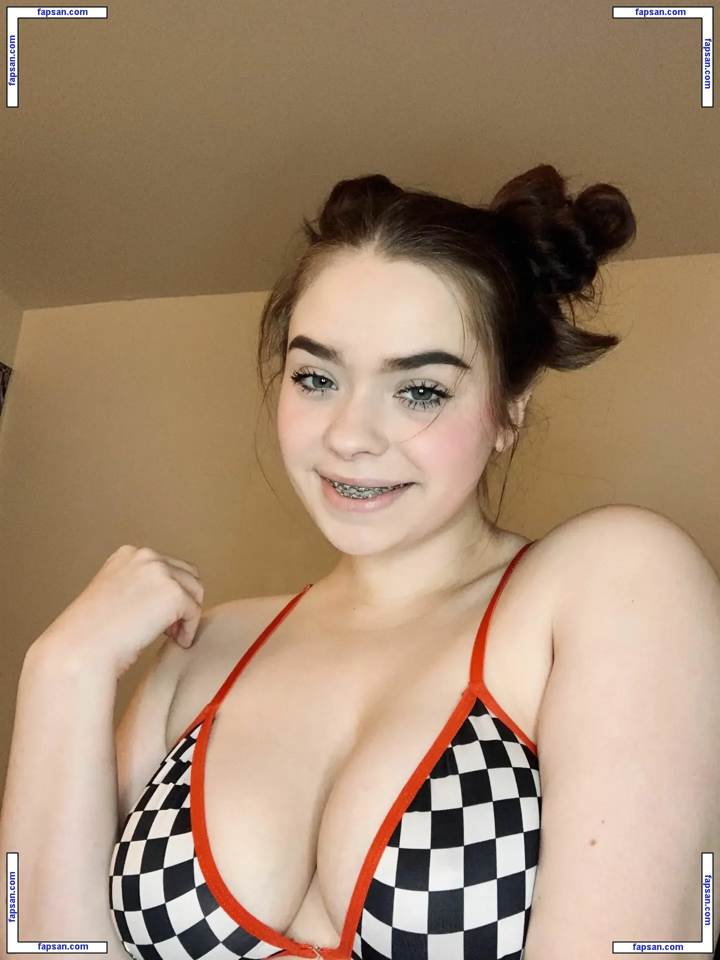 emmarenedwier nude photo #0114 from OnlyFans