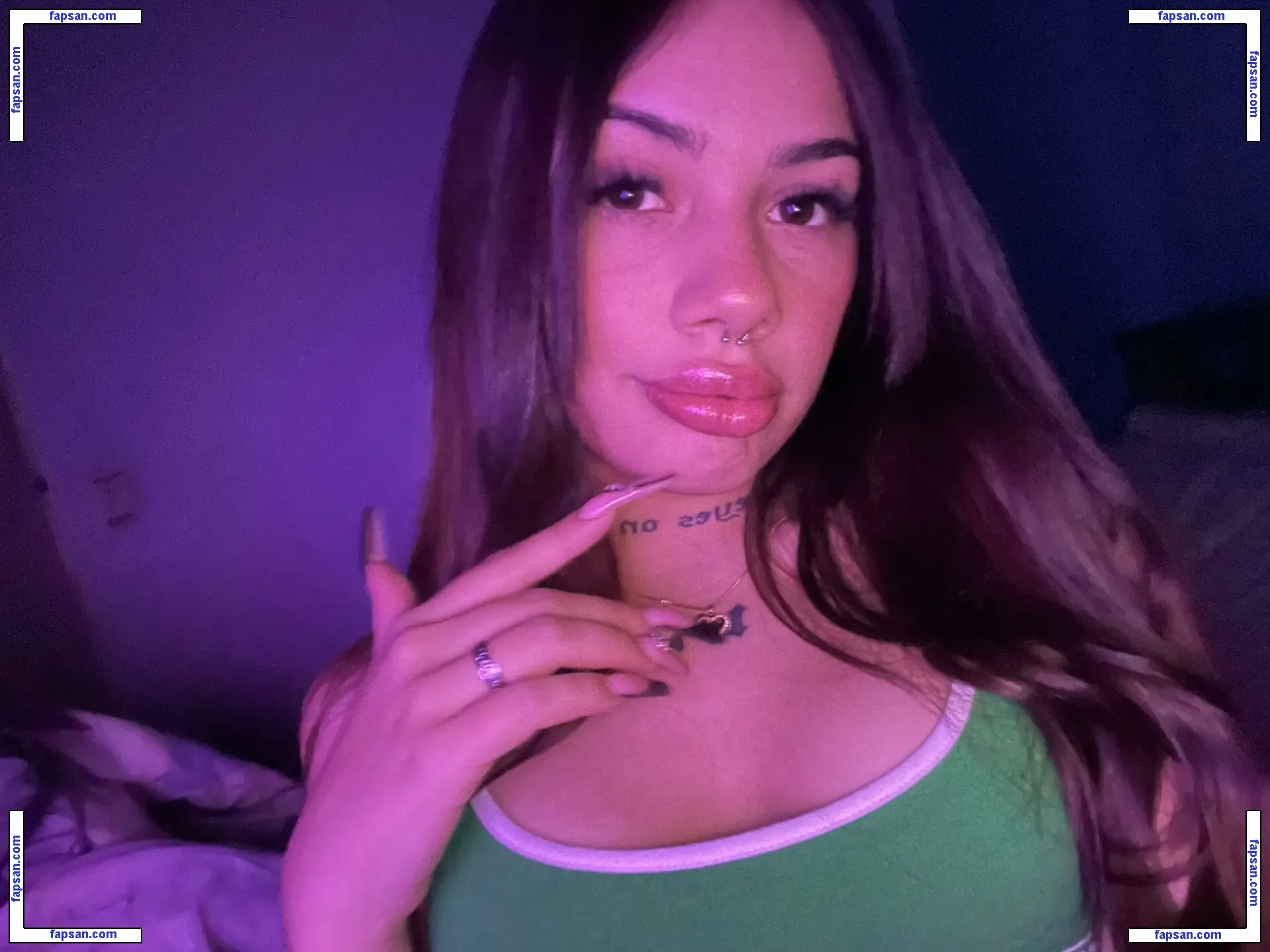 emmibrown nude photo #0019 from OnlyFans