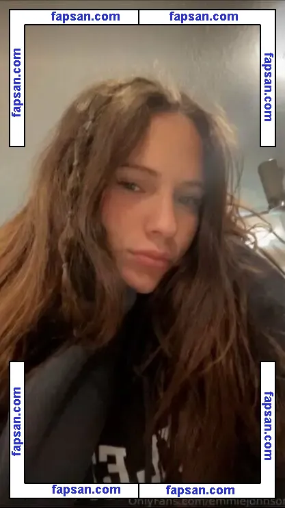 emmiejohnson nude photo #0030 from OnlyFans