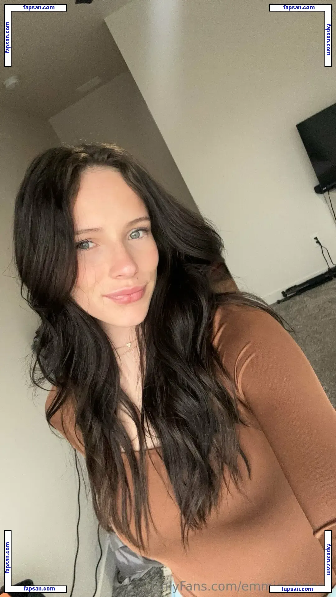 emmiejohnson nude photo #0077 from OnlyFans