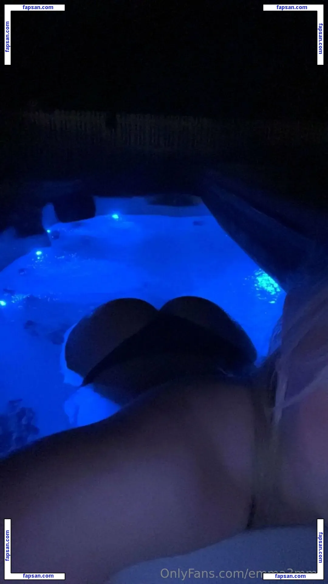 emmiis8 nude photo #0006 from OnlyFans