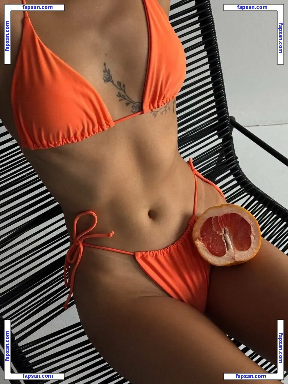 emmmas nude photo #0072 from OnlyFans