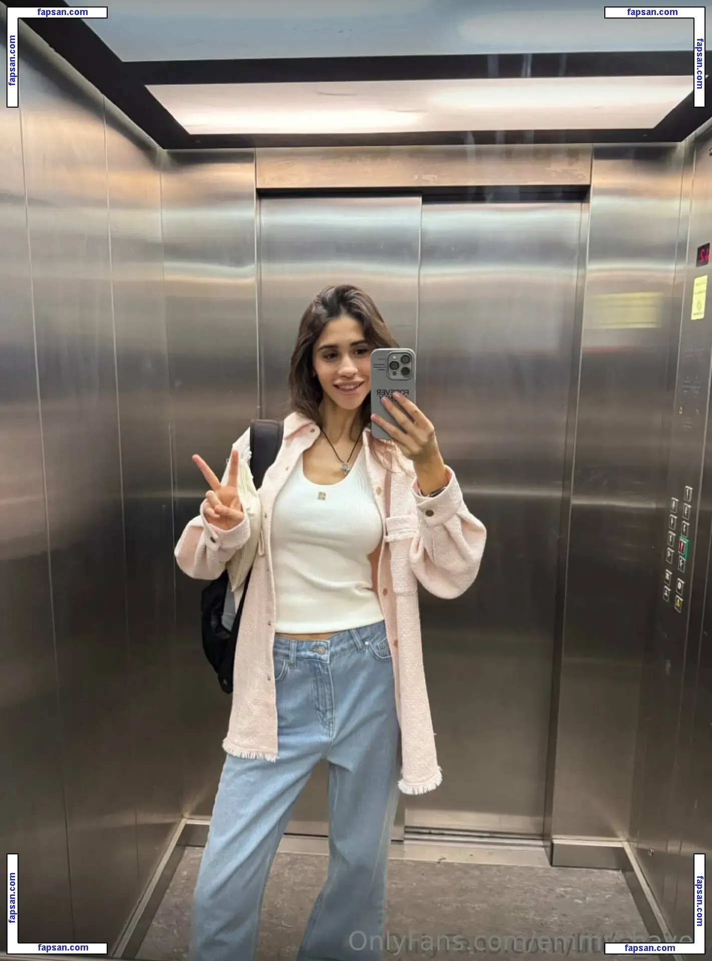 emmy_hayes nude photo #0003 from OnlyFans