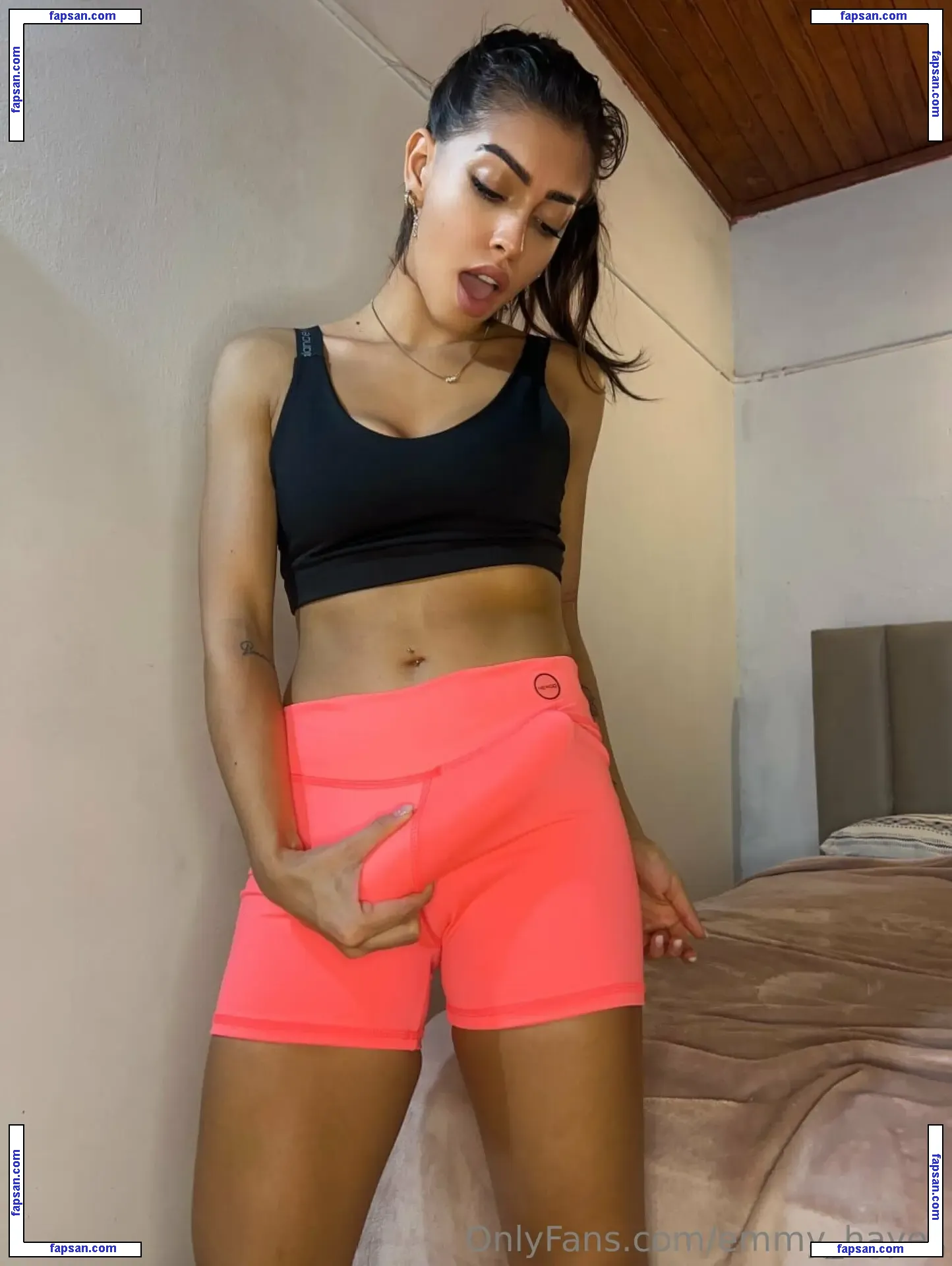 emmy_hayes nude photo #0022 from OnlyFans