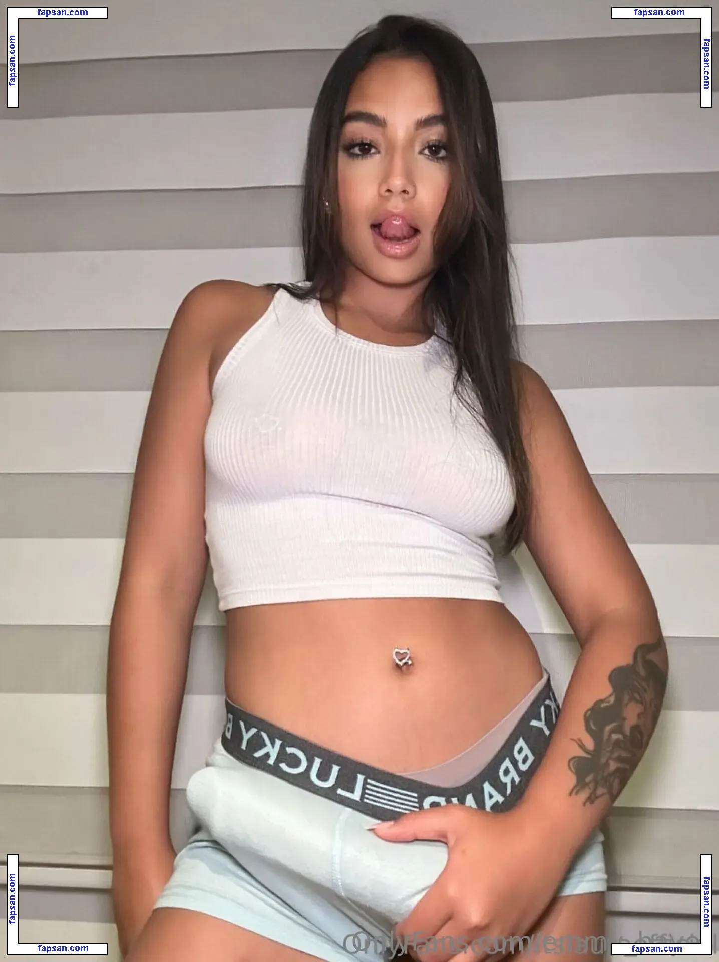 emmy_hayes nude photo #0023 from OnlyFans