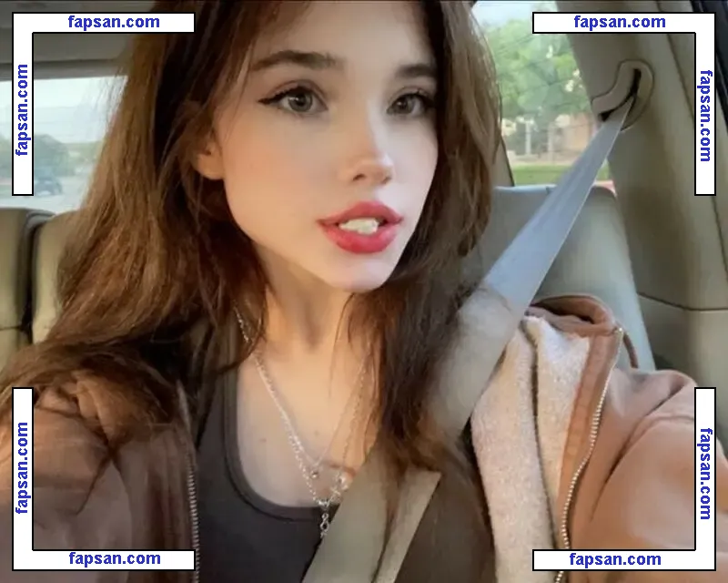 emmyuh nude photo #0037 from OnlyFans
