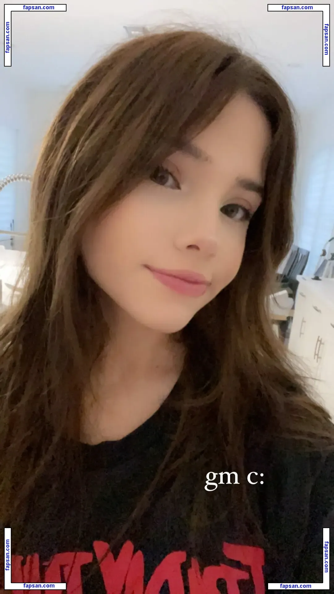 emmyuh nude photo #0045 from OnlyFans