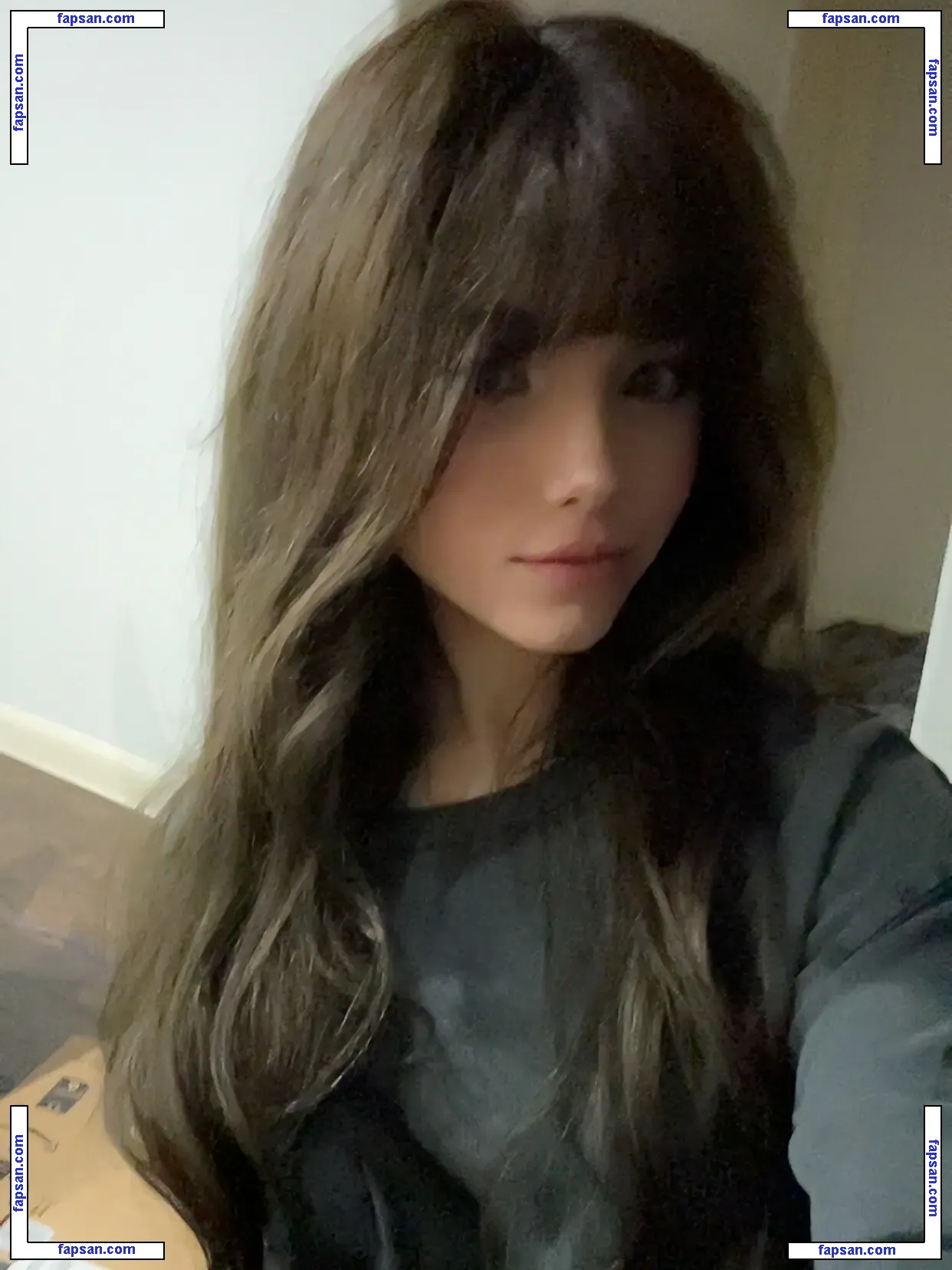 emmyuh nude photo #0097 from OnlyFans